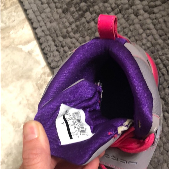 Air Jordan - Picture 5 of 7